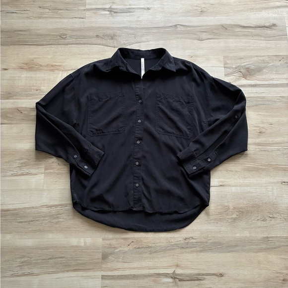Babaton Tops - Babaton Classic Black Button Up Shirt 100% Lyocell
